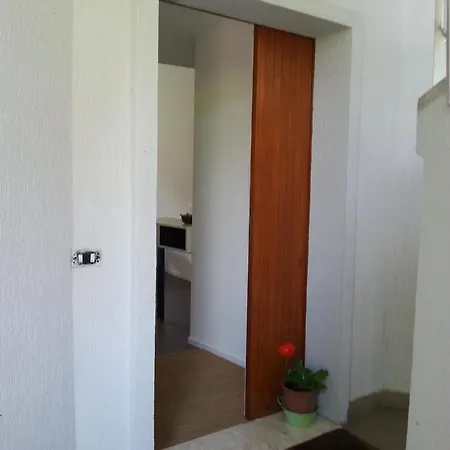 Design Flat And Private Garden Opera